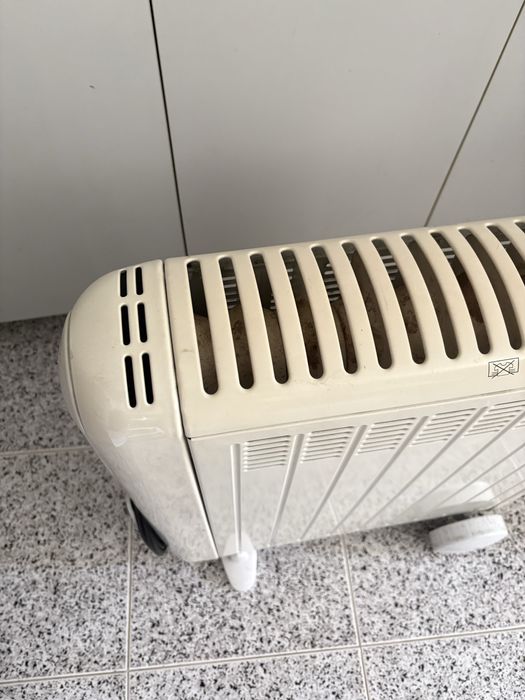 Aquecedor a oleo UFESA