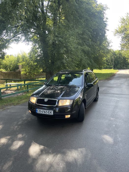 Продам SKODA FABIA 1.4 бензин