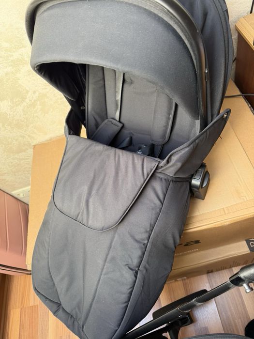 Дитяча коляска Carrello Ultra