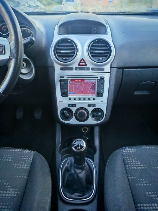 Opel corsa 1.3 cdti
