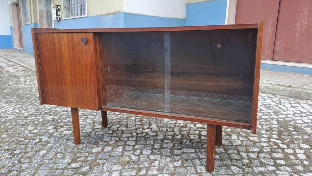 Móvel antigo (usado)