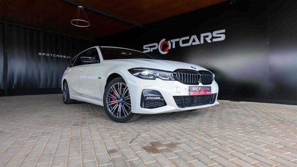 BMW 330 e Touring Pack Desportivo M Pro Auto