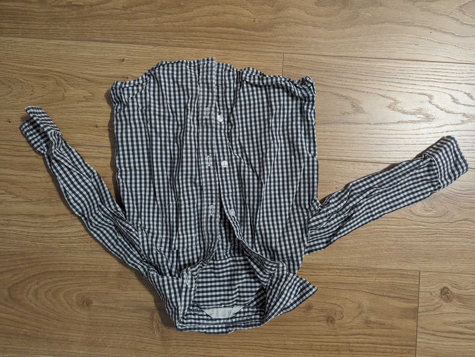 1. Koszula chłopięca w kratę H&M rozmiar 92