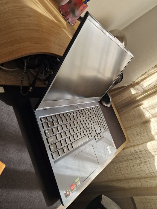Lenovo Legion 5 15ACH6H Portátil Gaming