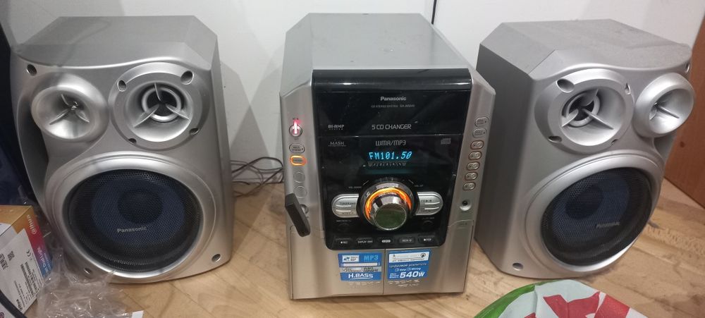 Продаю музичний центр Panasonic