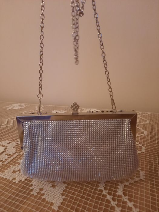 Torebka srebrna z kryształkami + kolczyki gratis