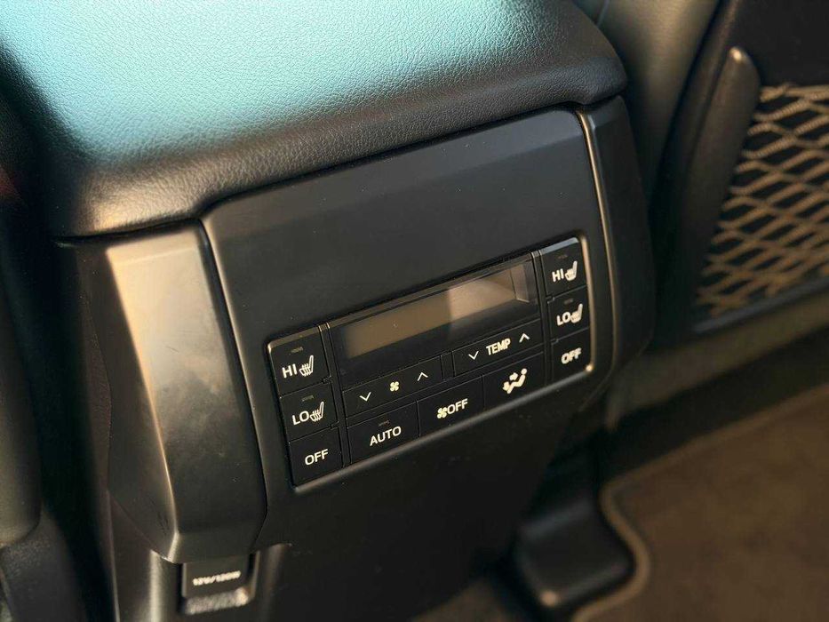 Автомобіль Toyota Land Cruiser Prado 2.7 Дизель Автомат 2021рік пробіг 96000