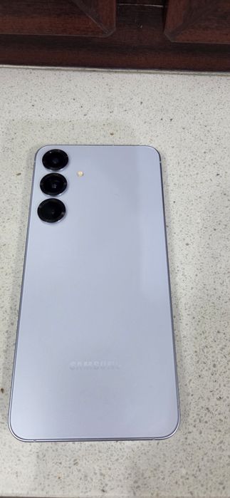 Samsung Galaxy S25 + 12/512gb