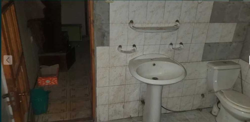 продам дом кинлтеатр Космос