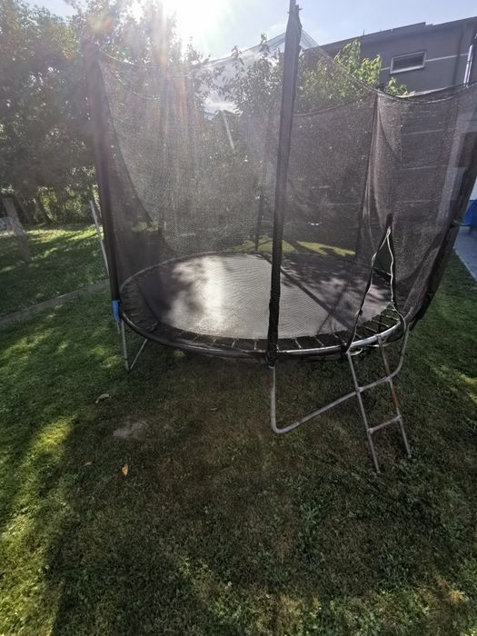trampolina 300cm/średnicy