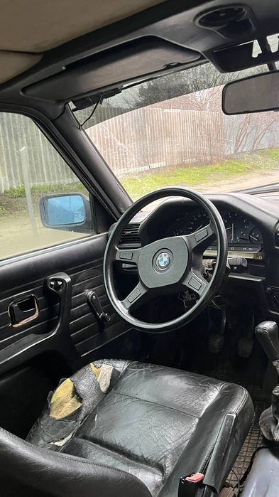 BMW E30  M40B18 1.8 НА ЗАВАРКЕ