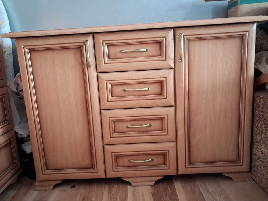 Sprzedam komode 130-50 wys.88