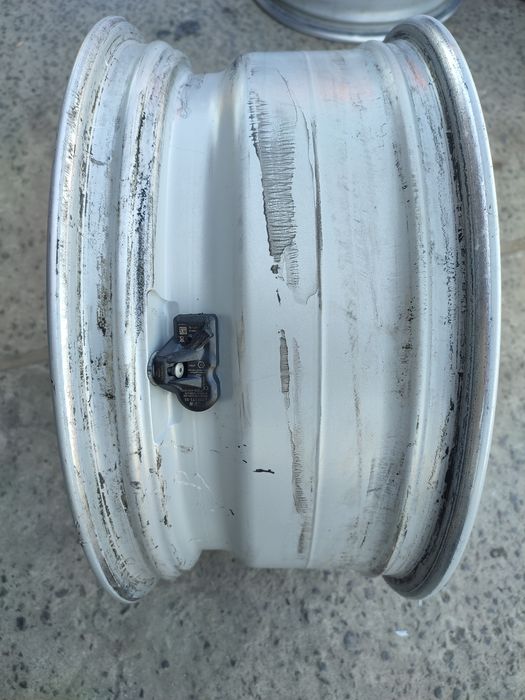 Диски 5/120 R18 BMW ET30