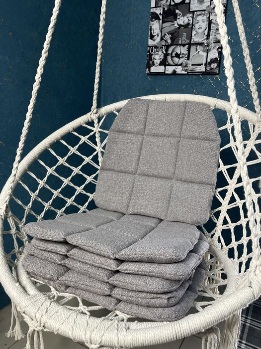 Подушки,чохли,чехли,накидки,матраси на крісло,табурет,диван,,стільці