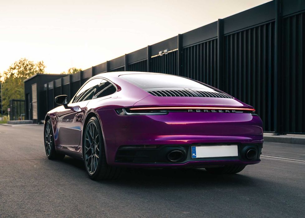 Wynajem samochodu Porsche 911 Carrera 4S 4x4 - wypożyczalnia samochodów