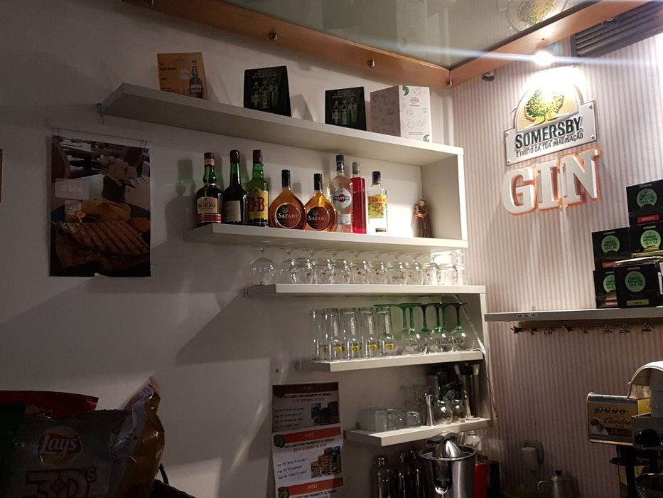 Mobiliário restauração ou casa particular