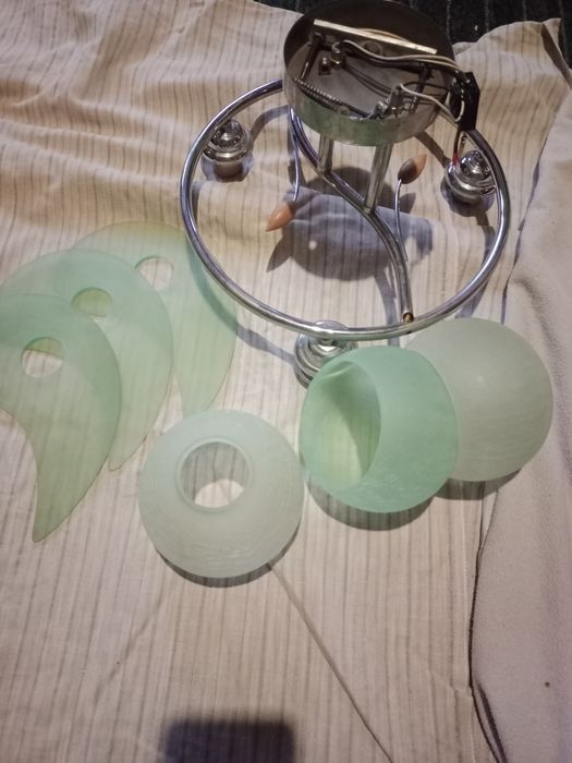 Терміново! ЛЮСТРИ на стелю