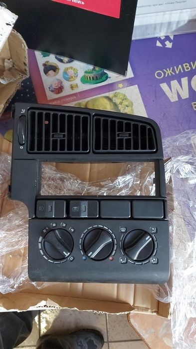 Блок регулятор управління пічки VW Т-4,Пассат B3,B4,Гольф,Венто,Поло