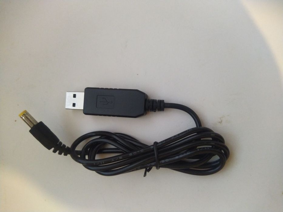 Кабель на 12 вольт до роутера.