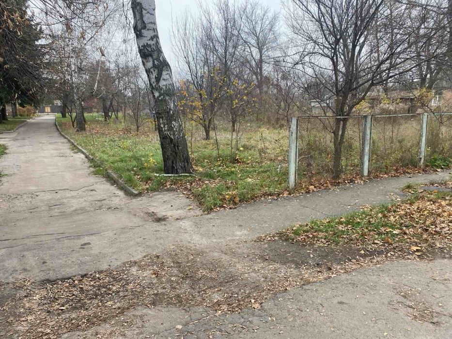 Земля під постройку в гарному районі