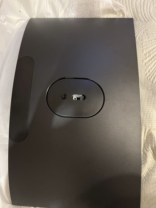 Monitor 32 cale titan army c32c1s