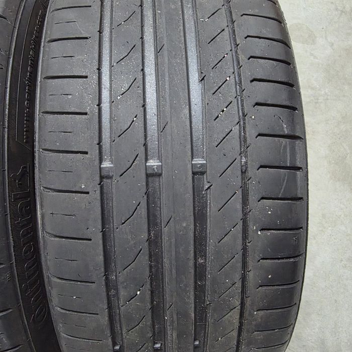 2 pneus 215 35 R18 Continental