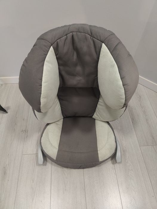 Дитяче крісло BeSafe iZi Up X2 — у дуже доброму стані