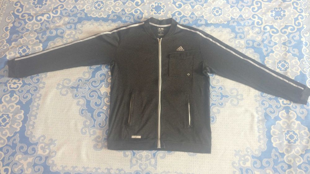 Кофта Adidas чорна