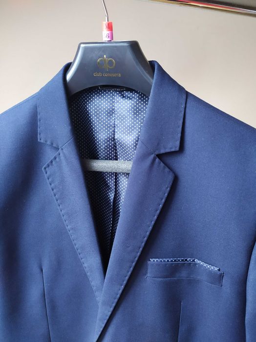 garnitur męski granatowy