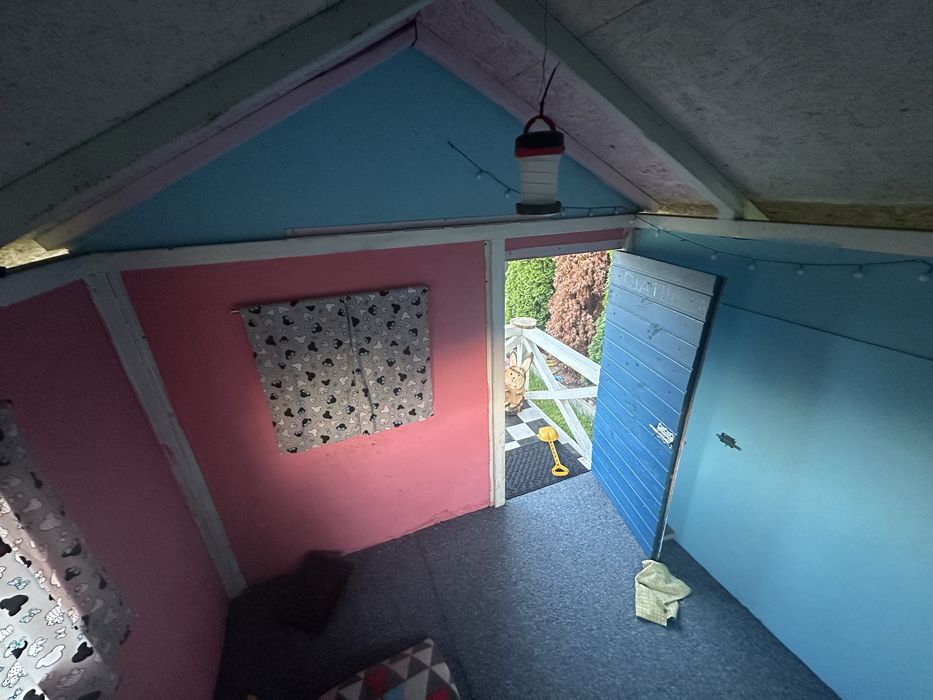 Domek dla dzieci , plac zabaw duzy !