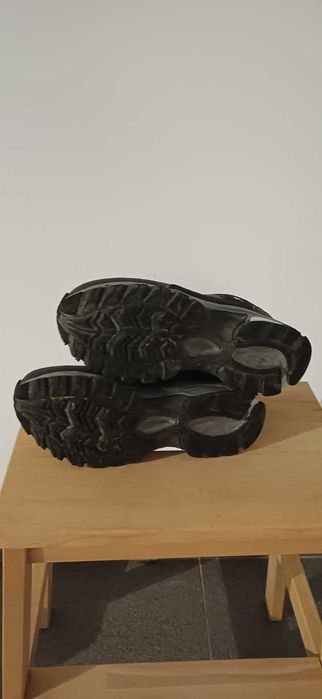 Mountain Boots - Size 36443549367550627841