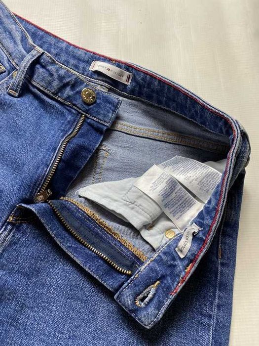 Tommy Hilfiger TAPERED ANKLE damskie Spodnie granatowe Jeansy W 26 L29