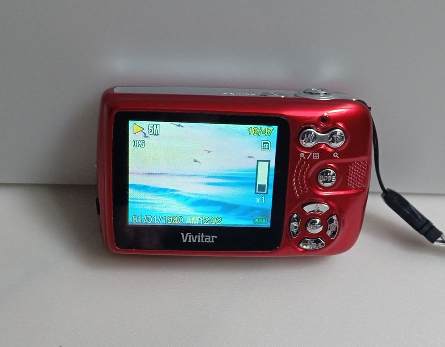 Vivitar ViviCam 7024