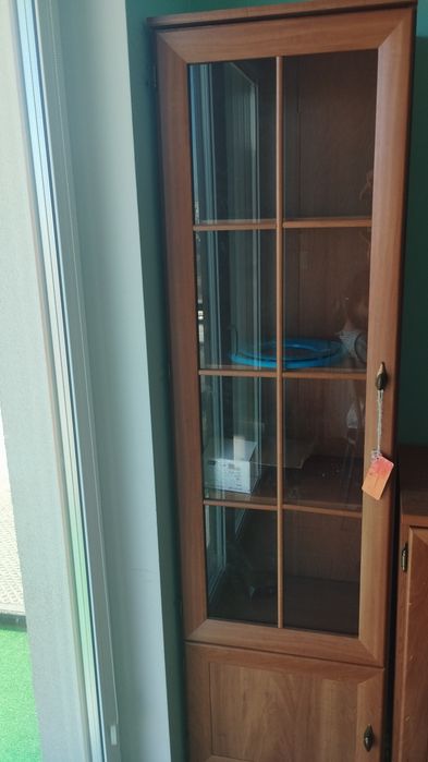 Biurko i słupek oddam