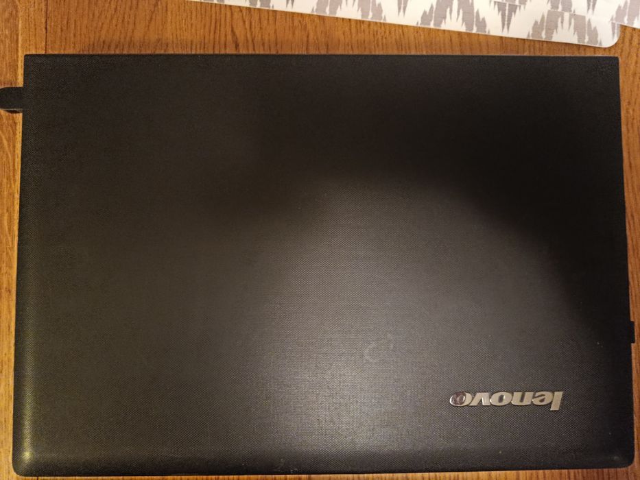 Laptop Lenovo stan bardzo dobry.