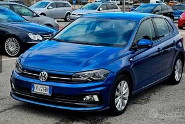 Wynajem auto z kierowca