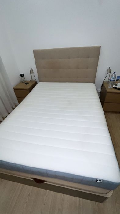 Cama de casal com arrumaçao - Conforama