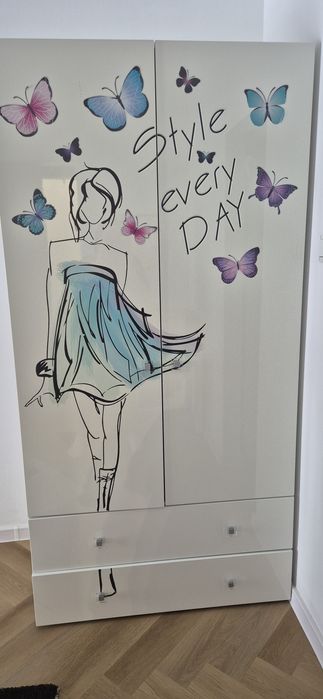 Meble.             .