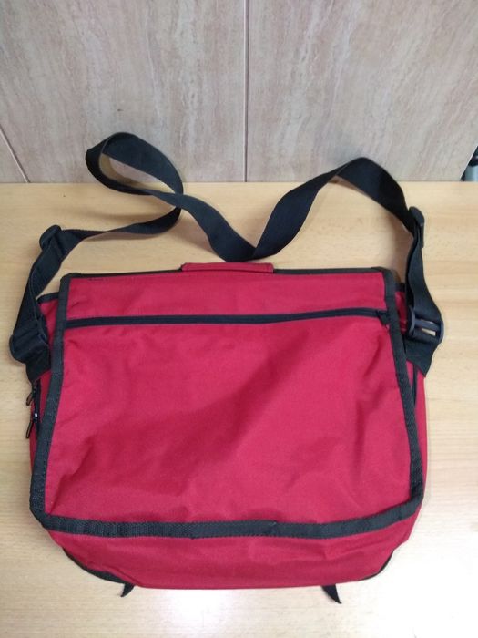 Torba na ramię laptopa dokumenty 36x32x12/20 cm