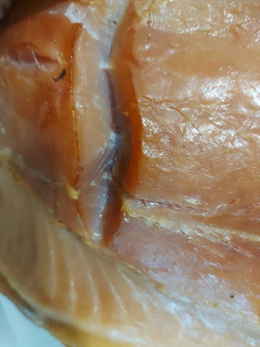 Товстолоб холодного копчення, балик (тушка + - 1-4кг)