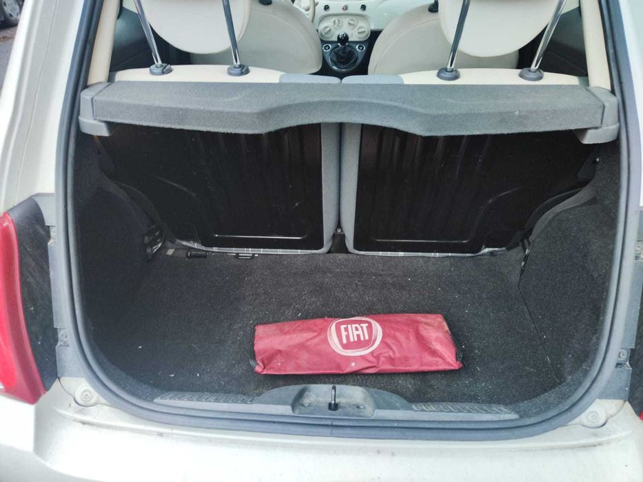 Fiat 500 1.2 com tecto panorâmico