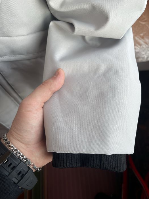 Продам зимову куртку в ідеальному стані