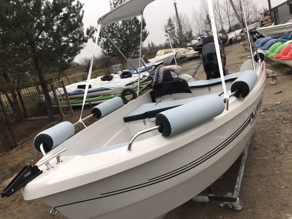 Łódź wędkarsko - rekreacyjna 450