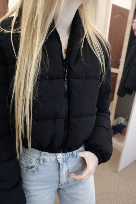 Куртка черная укороченная