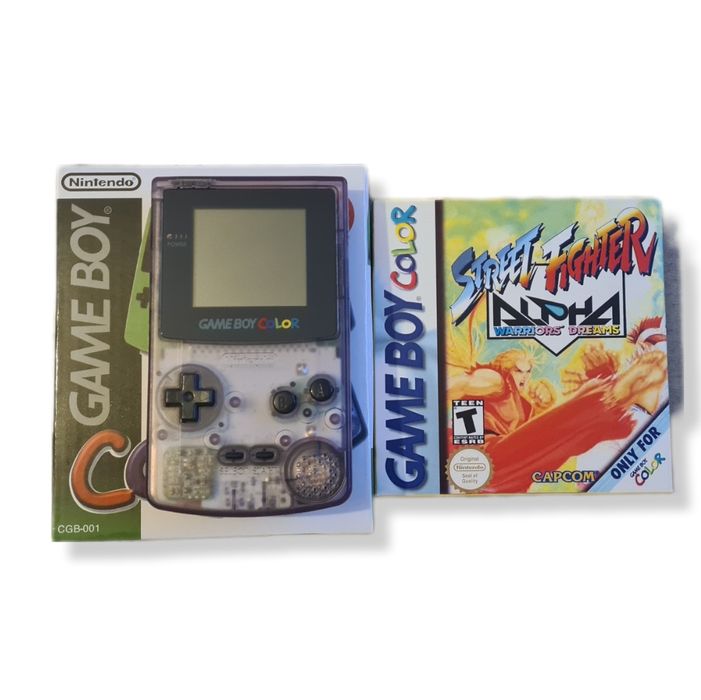 Game Boy Color + gra do wyboru Mario lub Street Fighter + pudełko