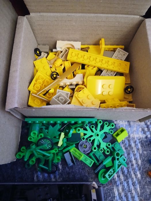 Lego більше 10 наборів багато серій