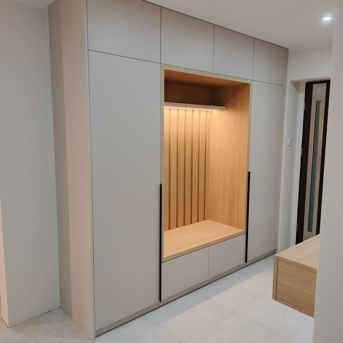 Meble na wymiar.Producent