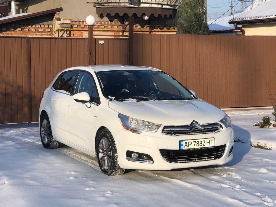Citroen C4 2010  II покоління  •  1.6 MКПП (120 к.с.) Exclusive