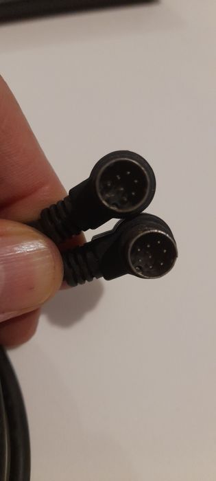 Lote de cabos áudio e sinal – XLR, VGA, Mini-DIN