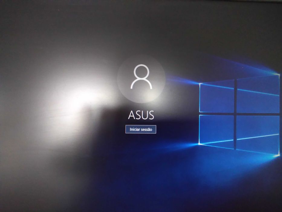 Torre ASUS!! Oferta LCD